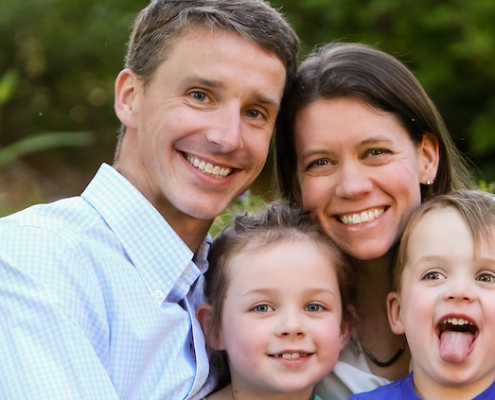 Drew McKown and family pose for a photo in 2020